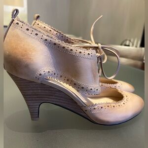 Oxford Heels sz 7.5